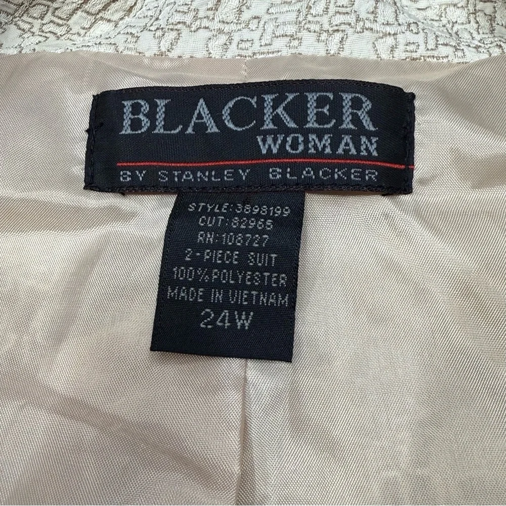 Blacker Woman by Stanley Blacker Beige Short-Sleeve/Skirt Suit Set - Size 24W